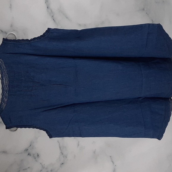 Cw Classics Denim women's top size Medium - Picture 8 of 8